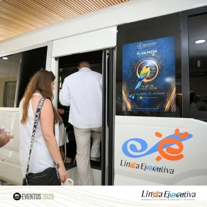Flota de lujo Línea Ejecutiva para el Beloved Wedding Summit